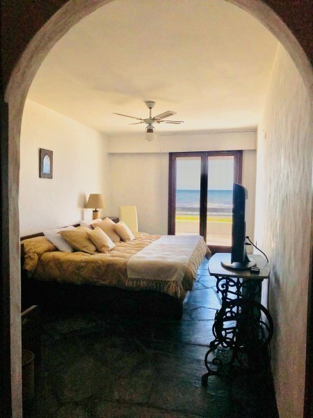 Departamento en alquiler y venta con la ubicación más austral de Punta del Este.